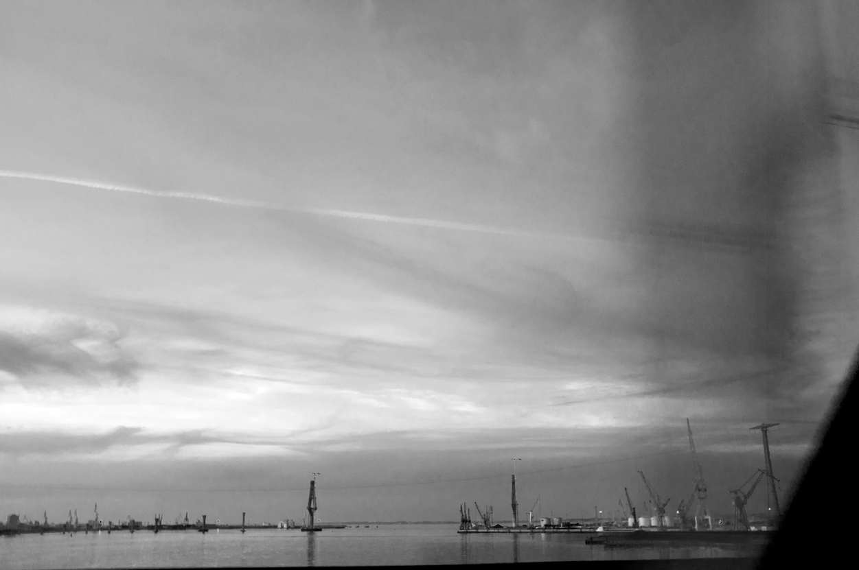 SI_20120905_harbour_cadiz