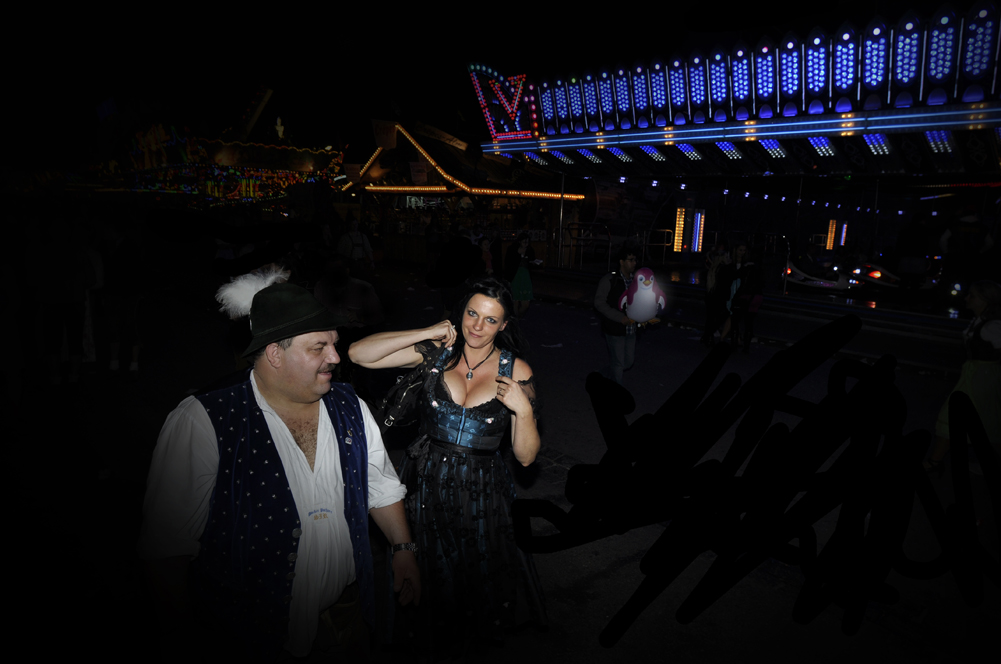 PL_20121007_penguinboobsOktoberfest